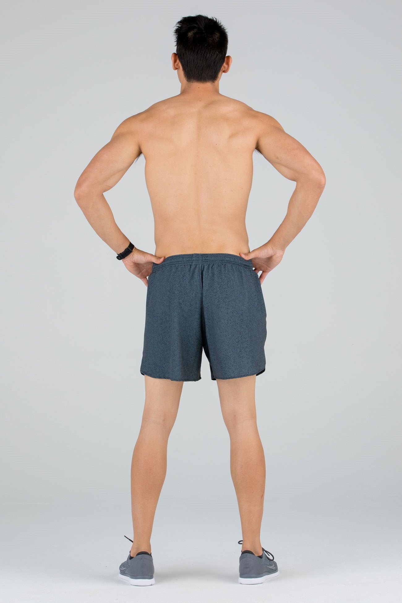 Men's Stretch 5" Striker Split Running Short - Cypher Titanium/Blk